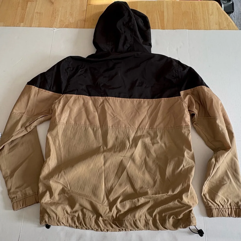 Men's Primitive Gold Pack Levels Anorak Jacket size medium gold black pullover